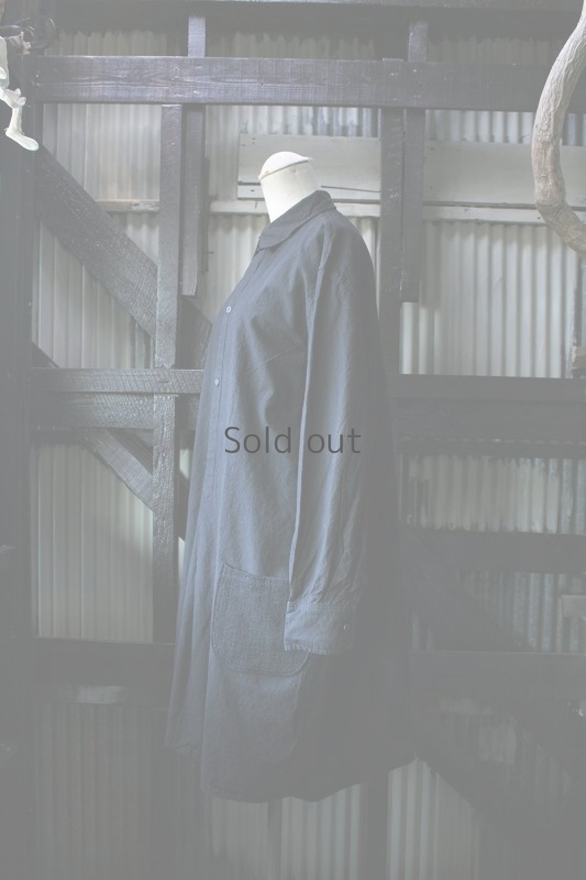 画像2: 【イタリア】ビンテージコットン　シャツワンピース（黒染め） (2)