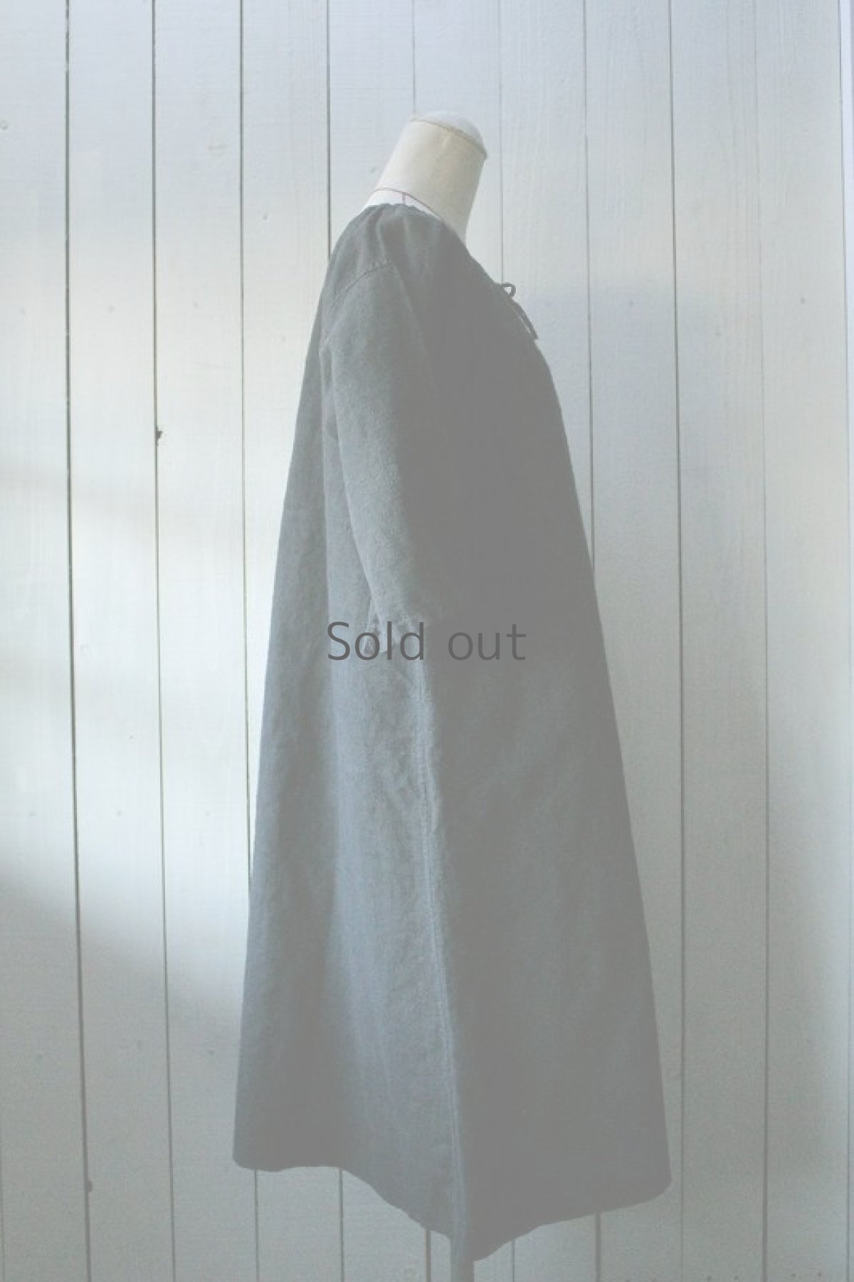 画像4: 【フランス】アンティークリネン×染　ワンピース　５分袖（墨黒色） (4)