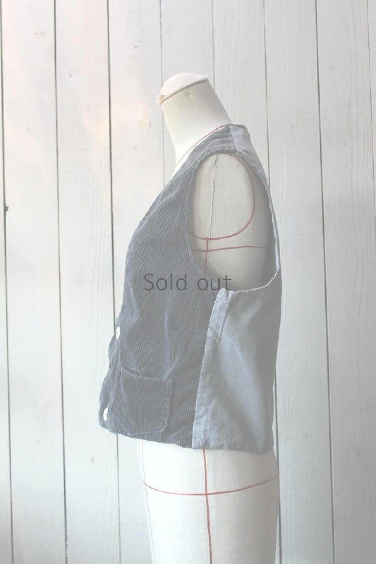 画像2: 【ドイツ】コーデュロイのＷブレストベスト（ブラック） (2)