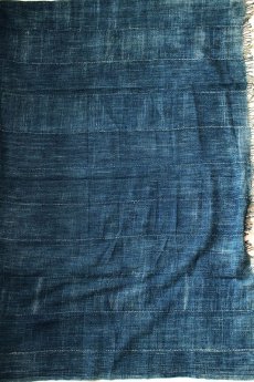 画像3: 【世界の古布】手織り藍染めの綿Ｈ（大きめ） (3)