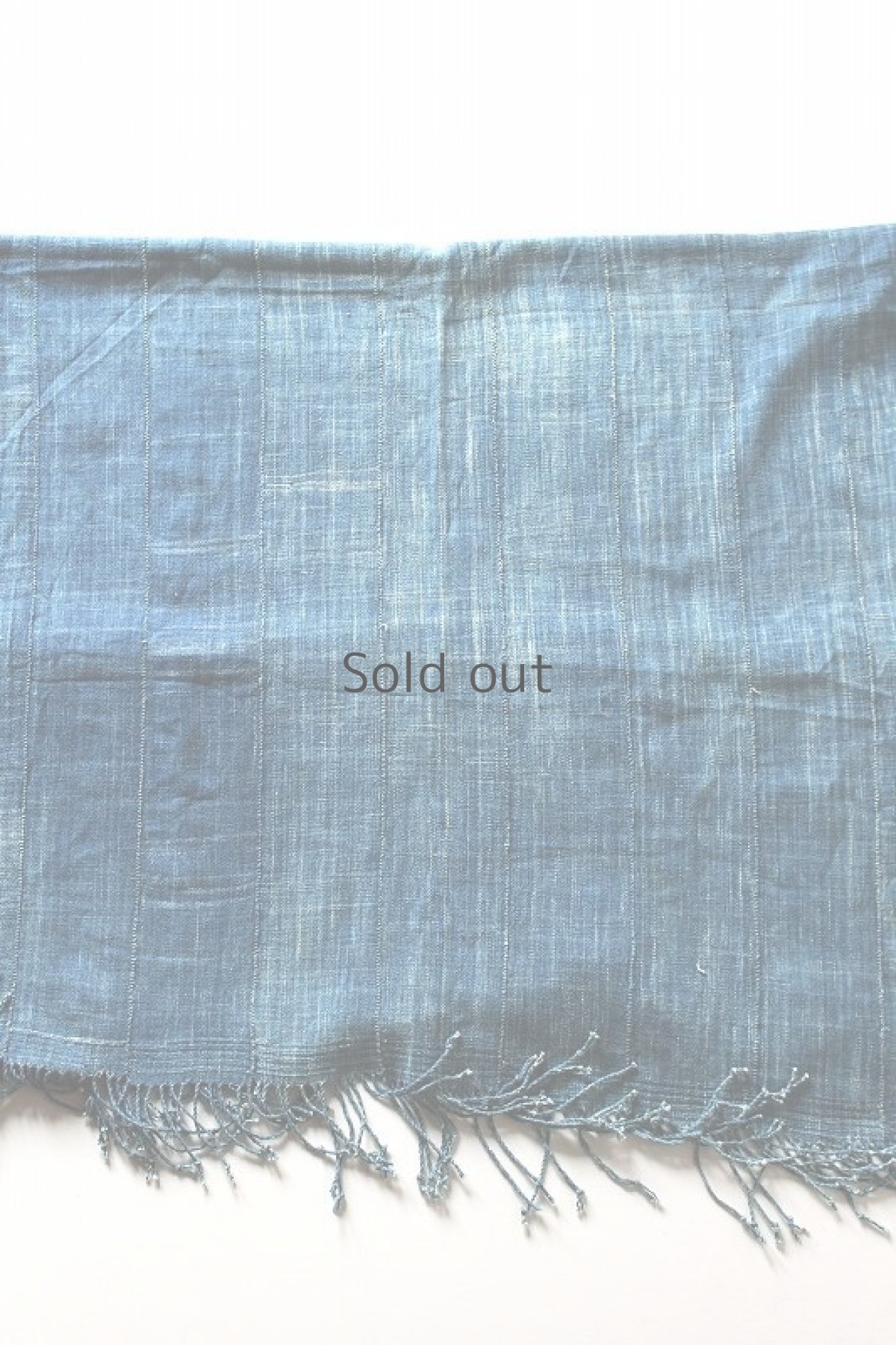 画像2: 【世界の古布】手織り藍染めの綿K（ストール） (2)