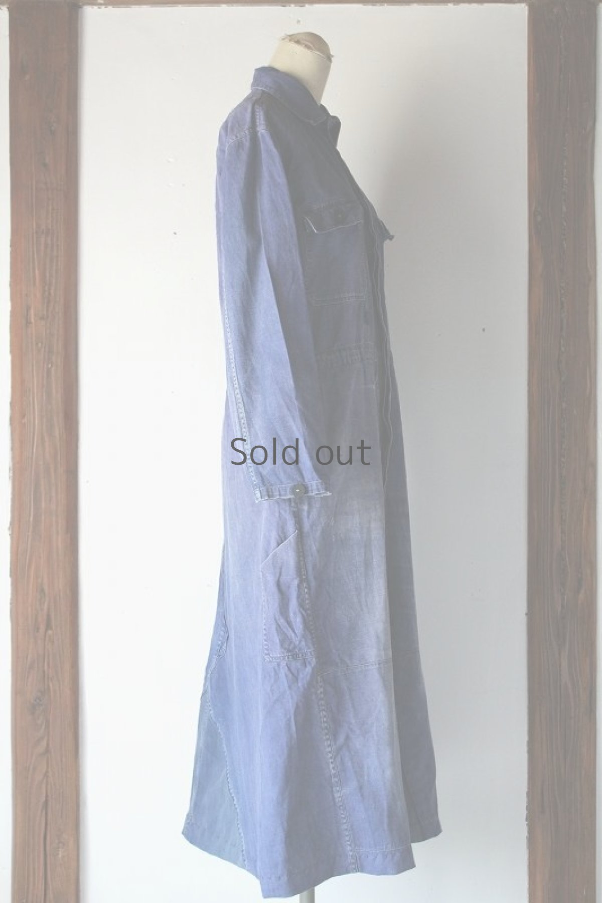 画像4: 【MITSUGU SASAKI】ビンテージ×リメイク つなぎワンピース(ナス紺)  (4)