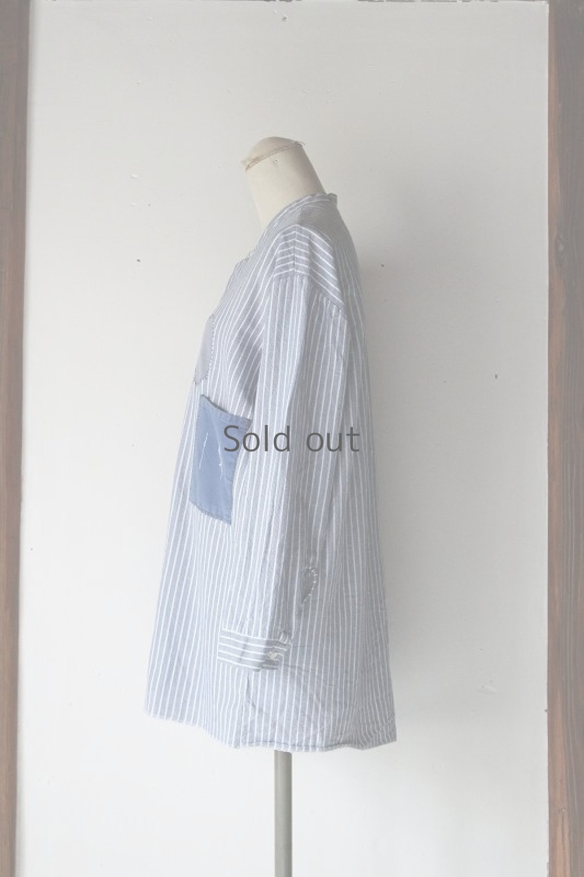 画像2: 【ササキチホ】ビンテージリメイク　シンプルなパッチワークストライプシャツ (2)