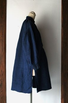 画像4: 【フランス】アンティークリネン×染　ロングシャツ（青藍色） (4)