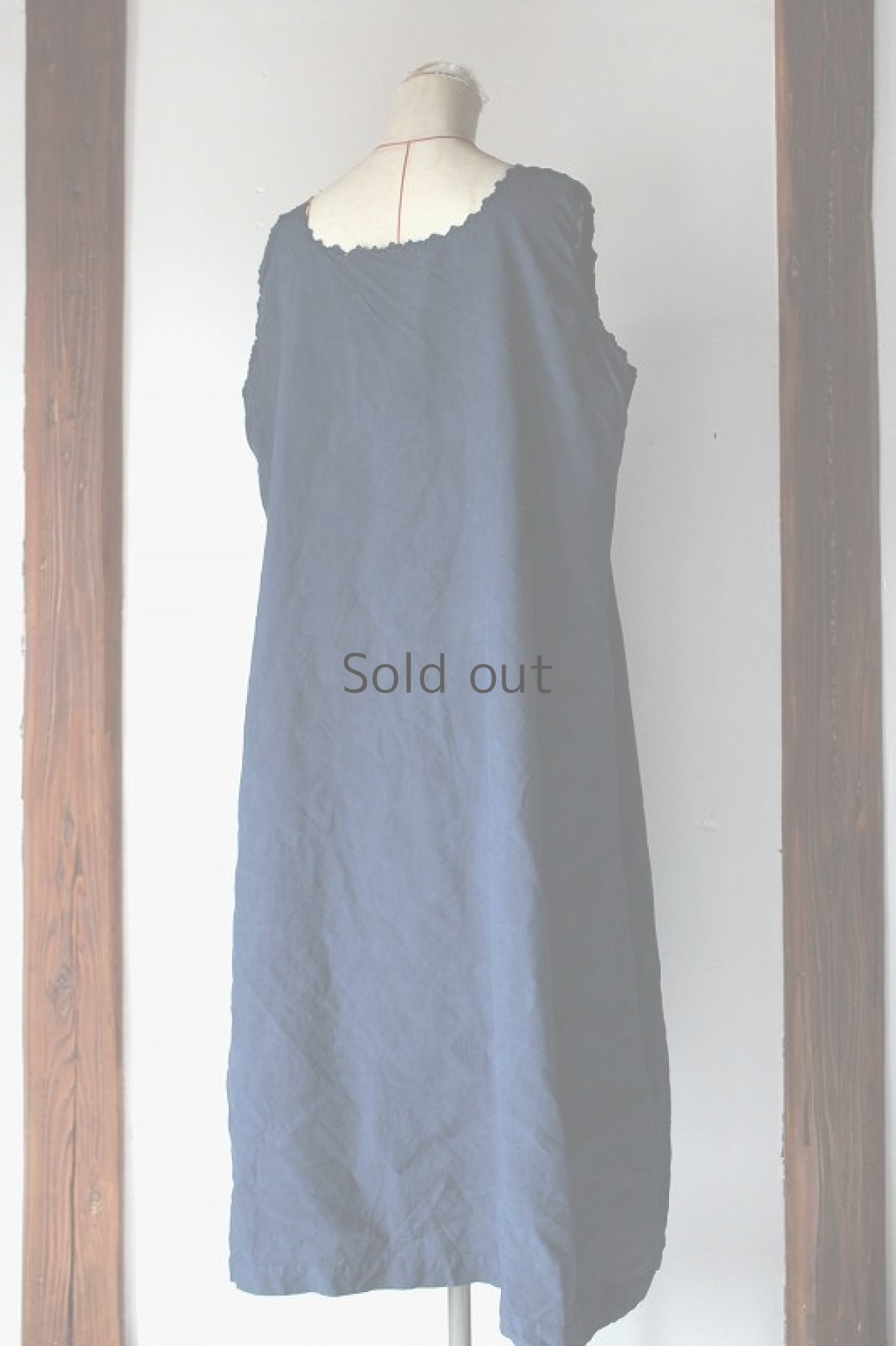 画像3: 【フランス】アンティークリネン×染　ノースリーブロングワンピ（青藍色） (3)