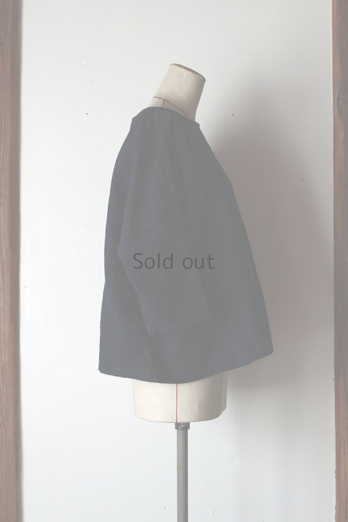 画像4: 【ササキチホ】手織り藍染綿　ボートネックのたっぷりトップス (4)