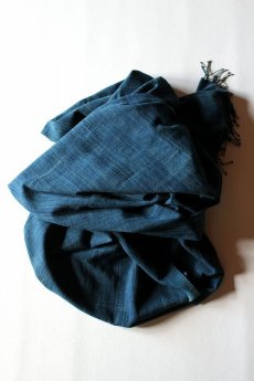 画像1: 【アフリカ】手織り藍染めの綿（大きめ） (1)