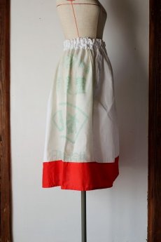 画像4: 【ササキチホ】古布×リネン　白と赤のスカート（日本） (4)