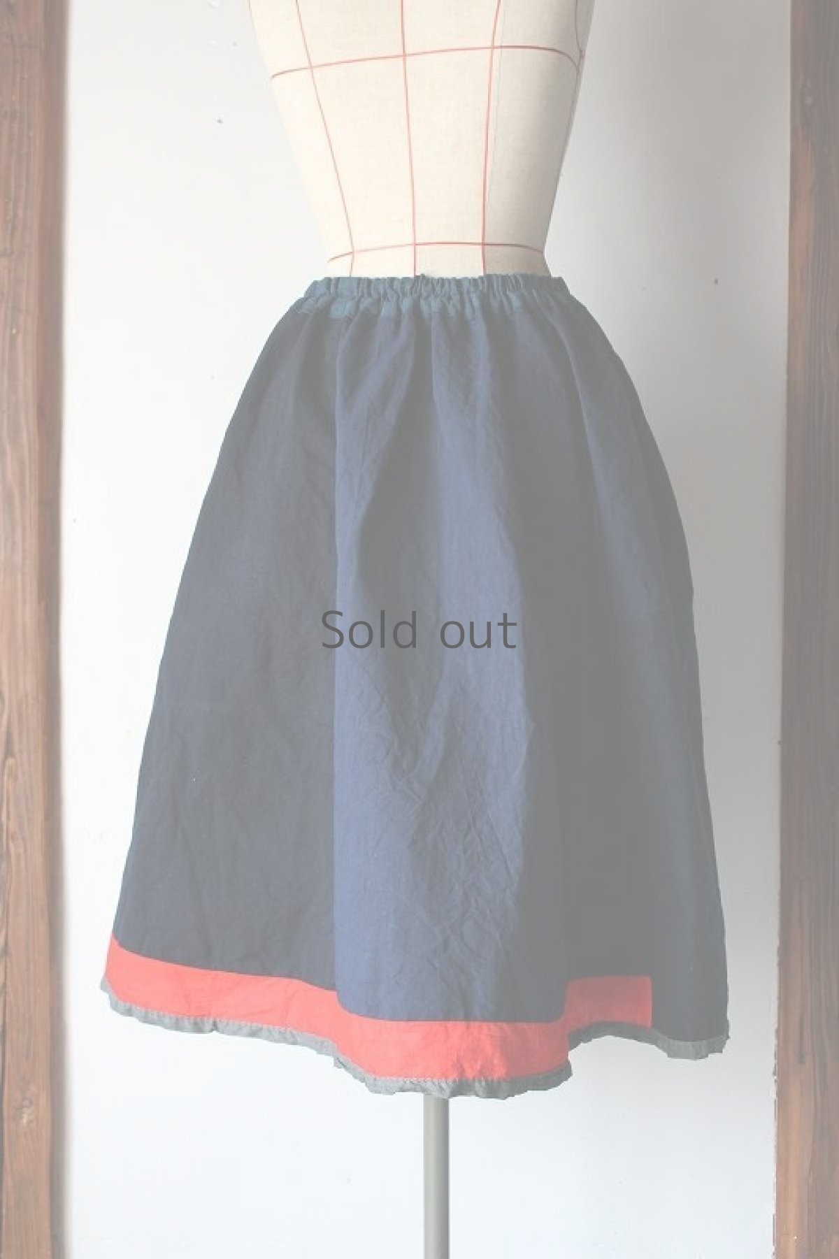 画像3: 【ササキチホ】アンティークリネン×染 インディゴパッチワークスカート (3)