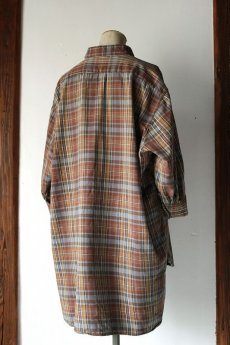 画像3: 【MITSUGU SASAKI】ビンテージリメイク　ミドル袖丈のグランパシャツ（茶色） (3)