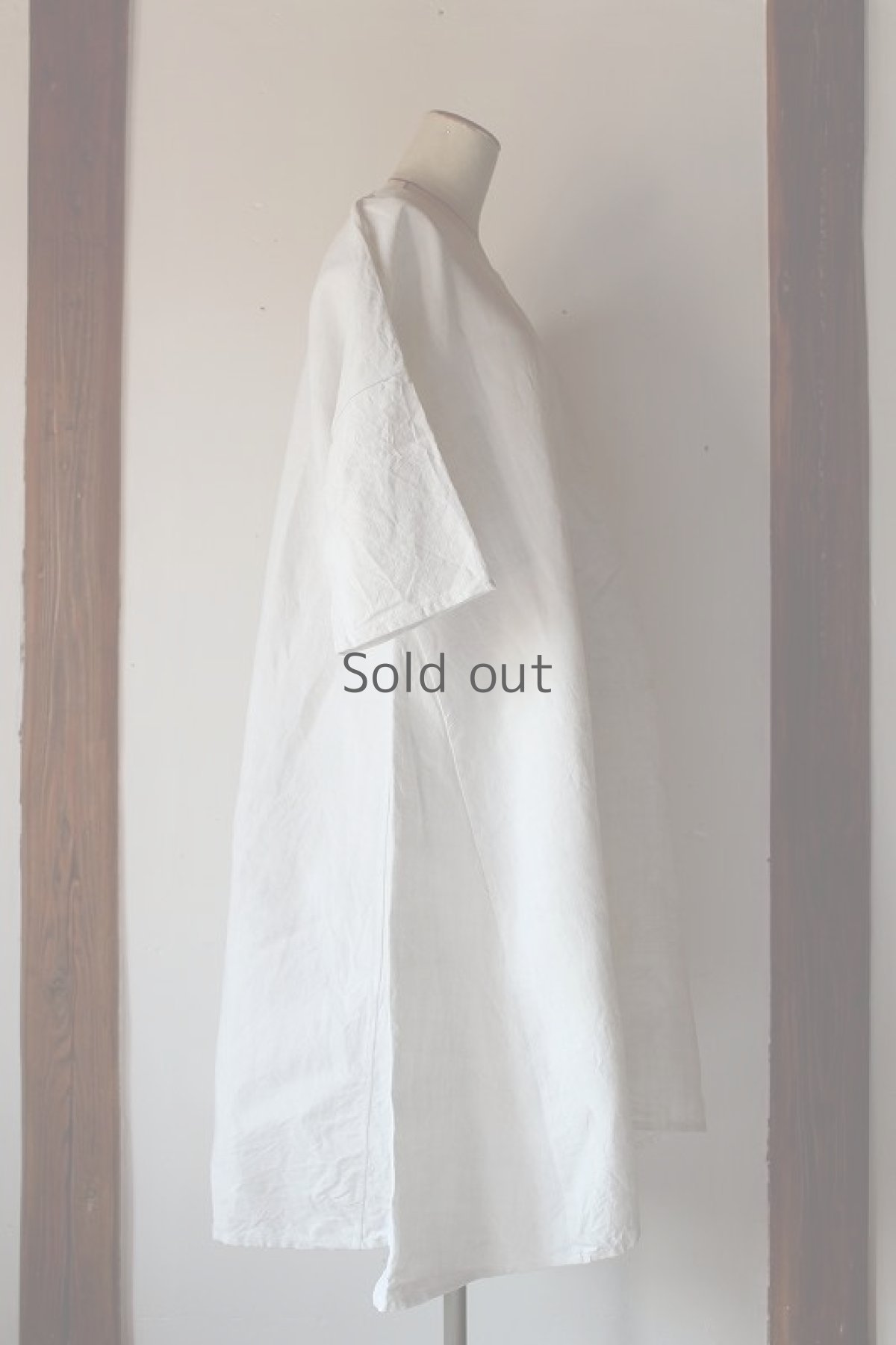 画像4: 【ササキチホ】アンティークリネン×古布　Ａラインたっぷりワンピース（ホワイト） (4)