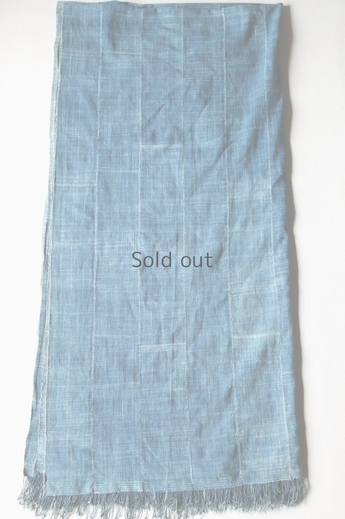 画像2: 【アフリカ】手織り藍染めの綿（大きめ）（色あせ藍） (2)