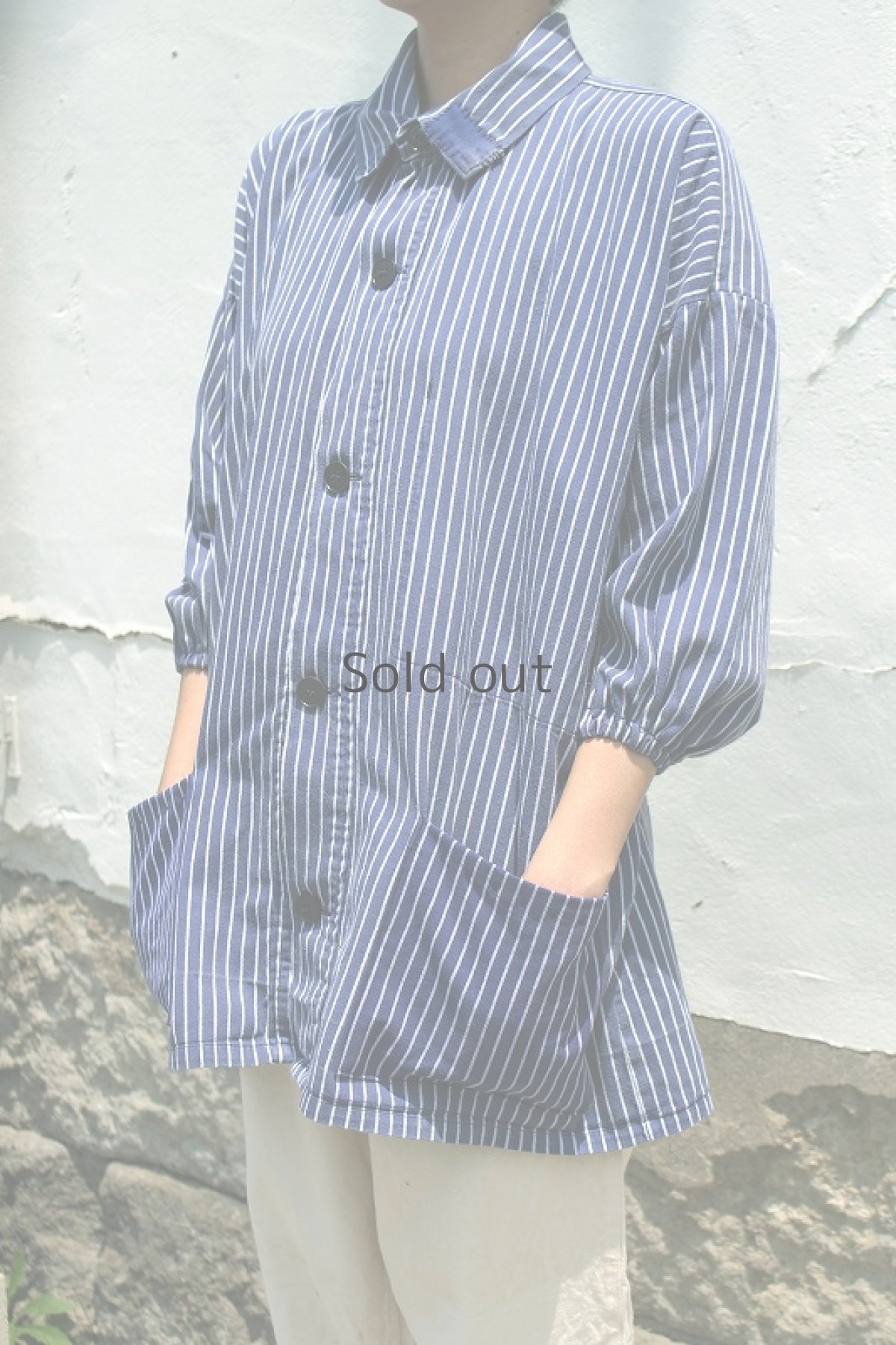 画像2: 【MITSUGU SASAKI】ビンテージリメイク　フィッシャーマンスモックシャツ（絵具汚れあり） (2)