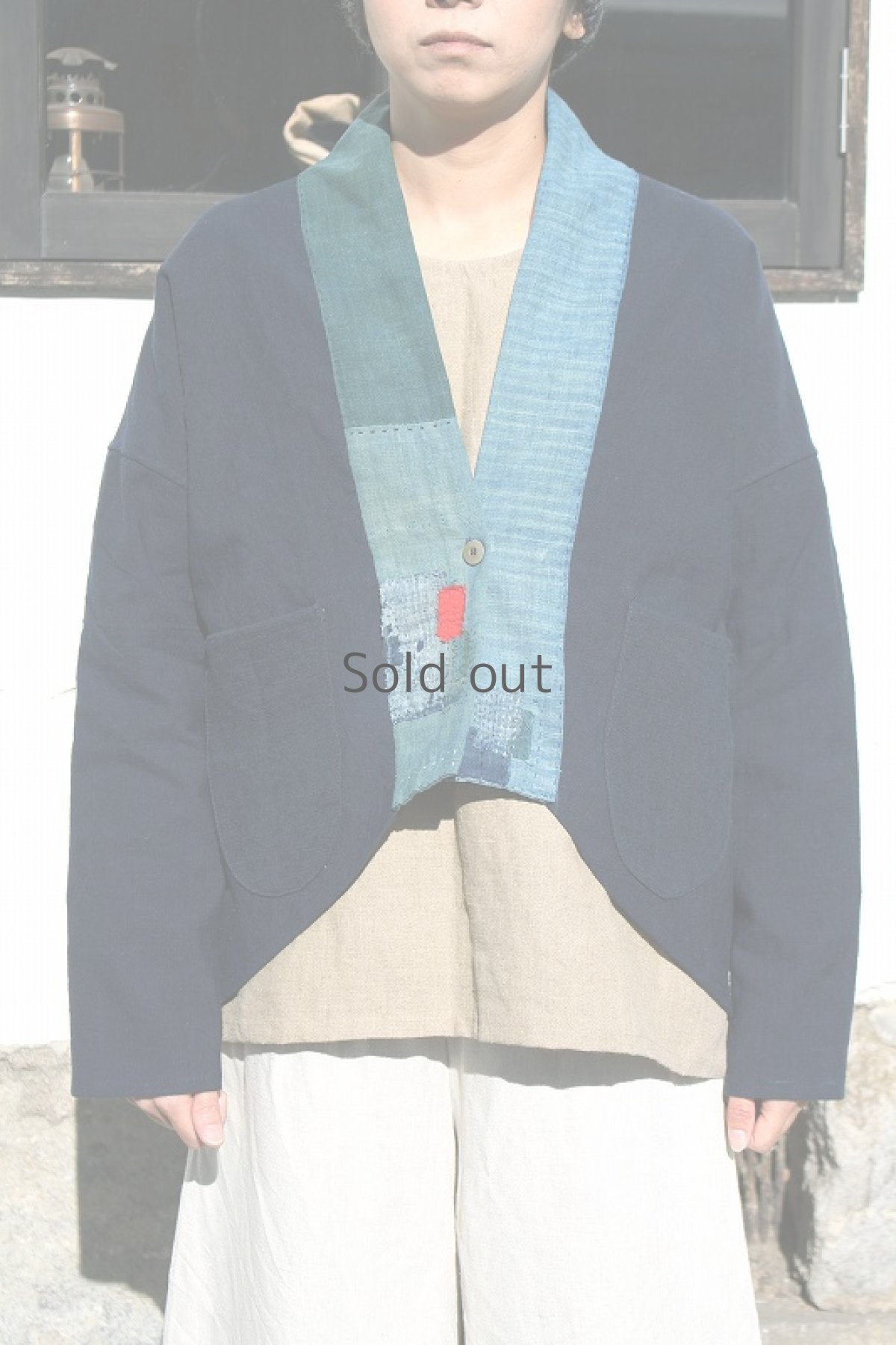 画像2: 【ササキチホ】アンティークリネン×染　つぎはぎ衿の羽織（青藍色） (2)