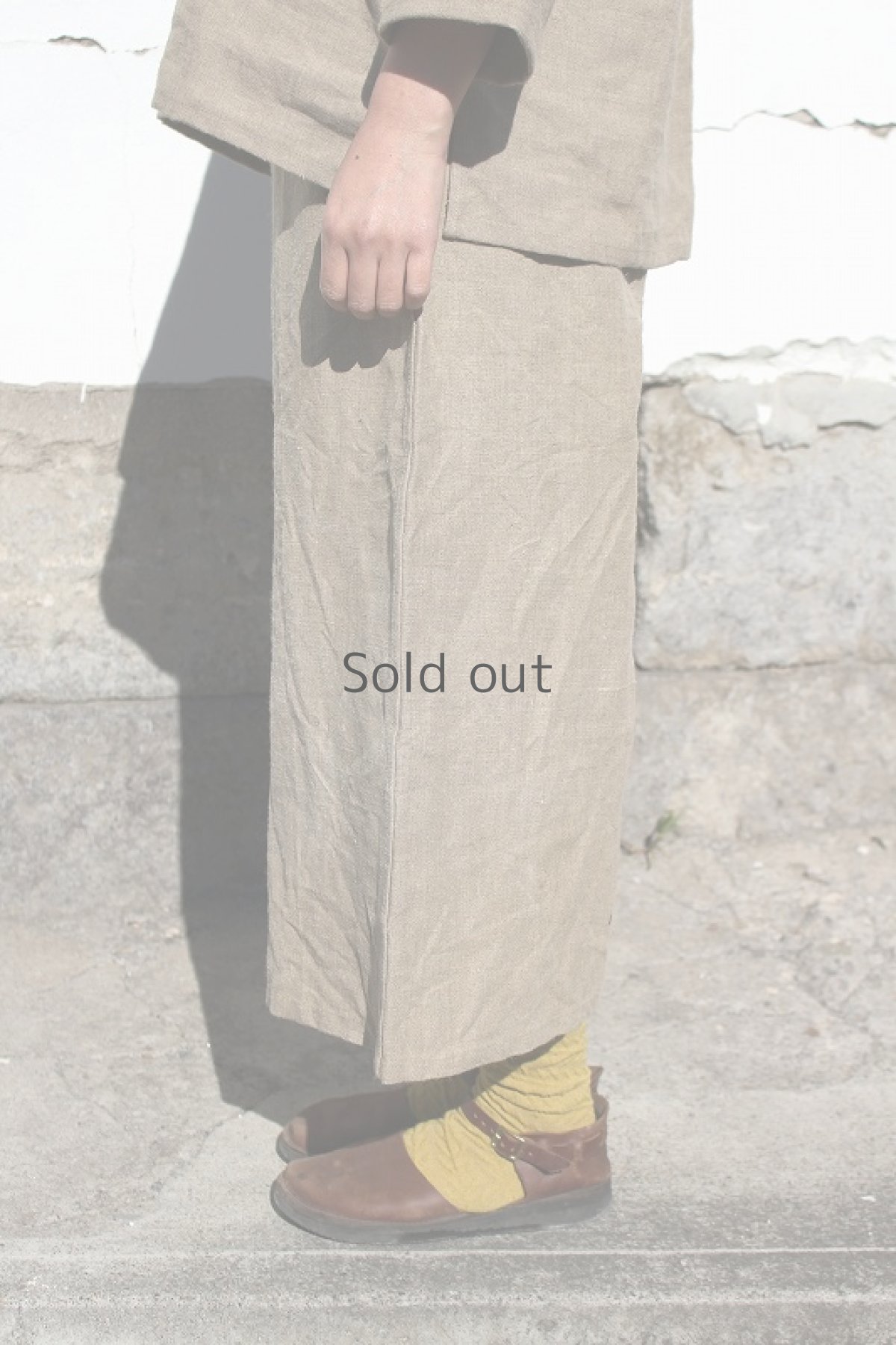 画像3: 【ササキチホ】フレンチミリタリーリネン　ワイドパンツ（濃いベージュ） (3)