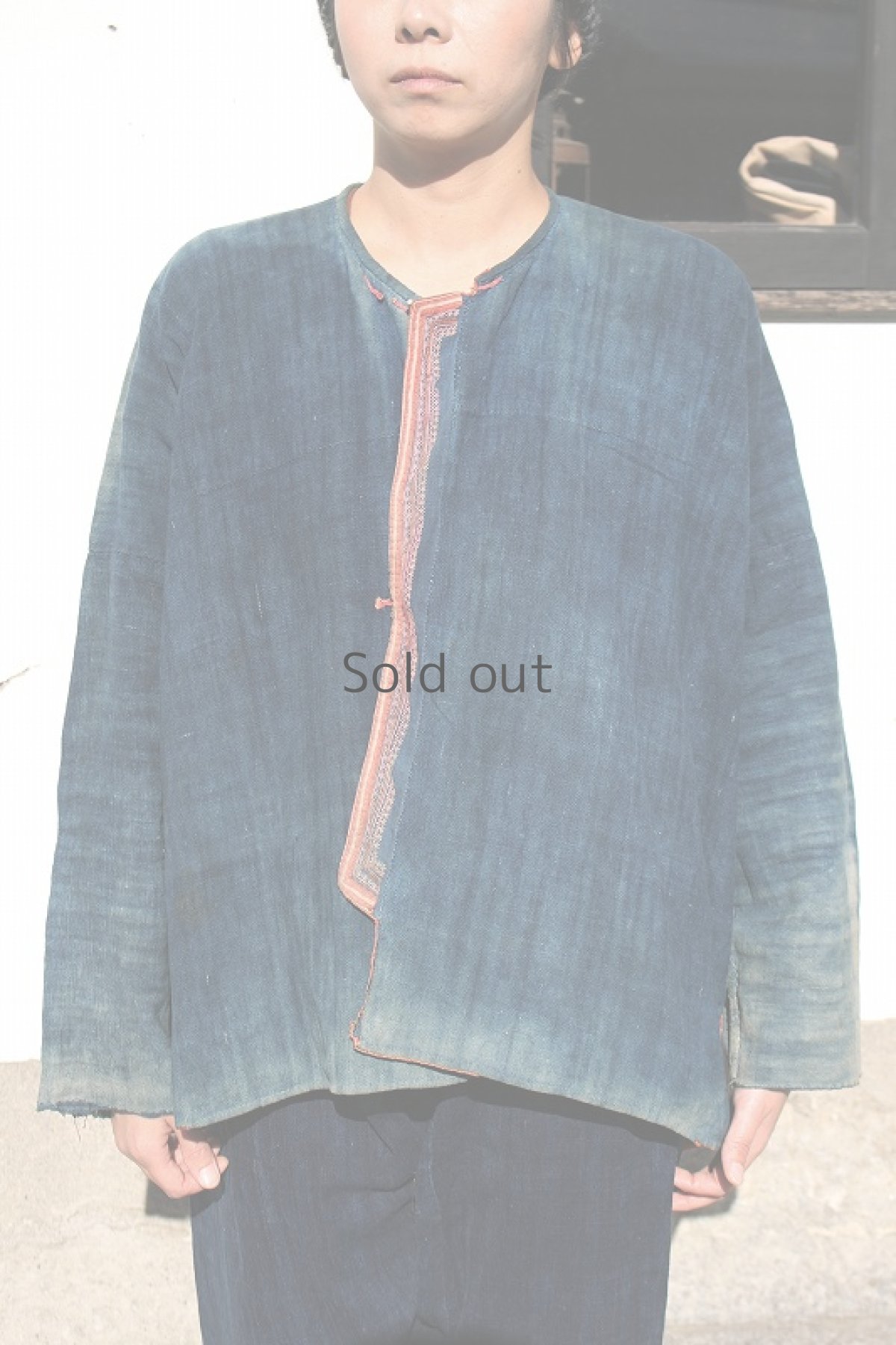 画像2: 【ベトナム】ビンテージ　インディゴコットンシャツ（浅葱藍） (2)