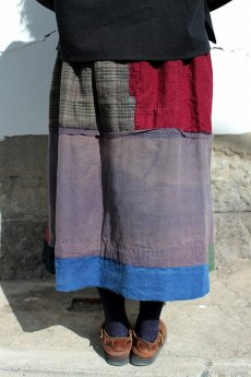 画像3: 【ササキチホ】農婦シリーズ　つぎはぎ古布　リバーシブルスカート（あずき色や紺やストライプ） (3)