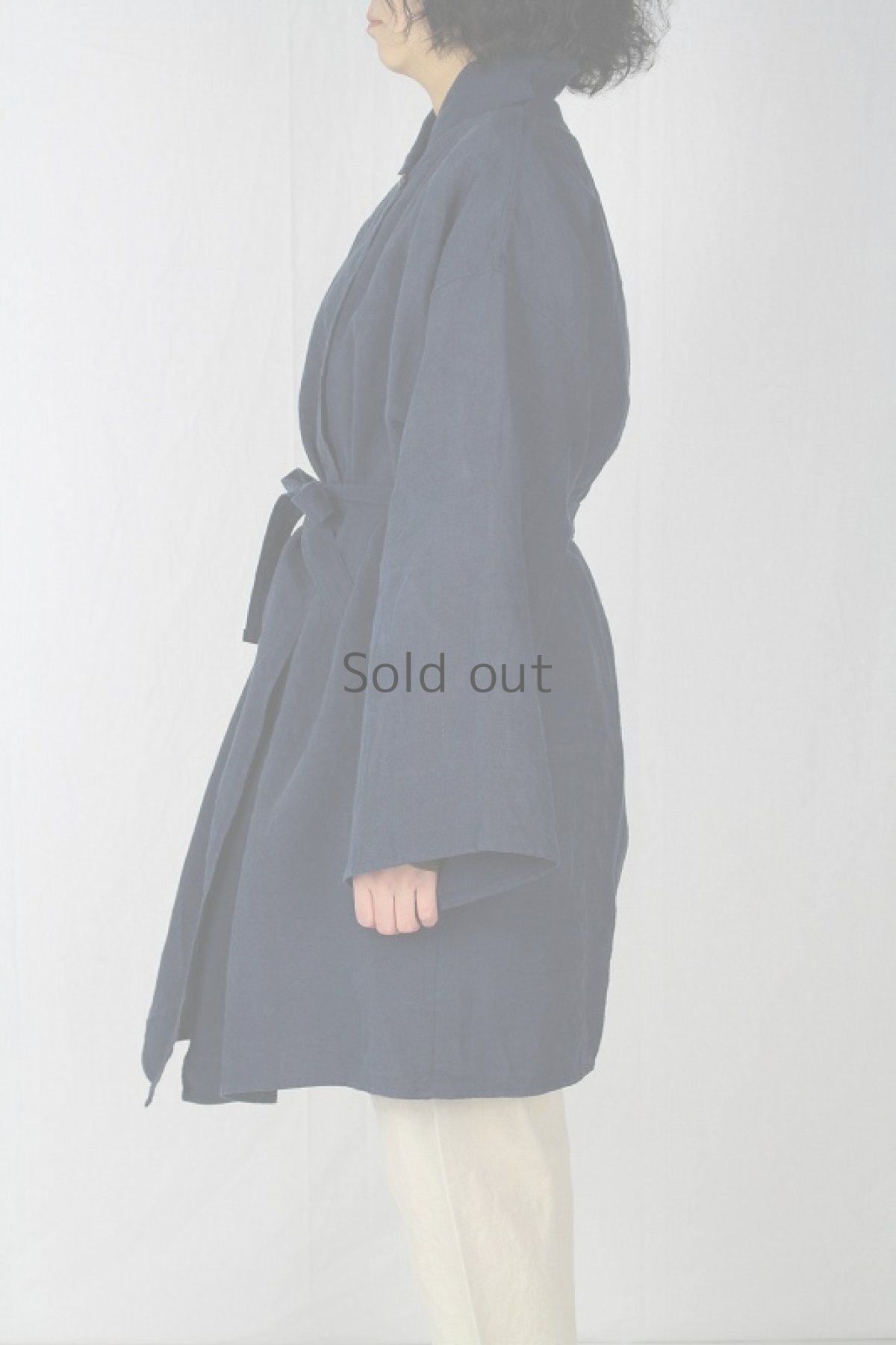 画像3: 【ササキチホ】アンティークリネン×染　ざっくりローブ（青藍色） (3)