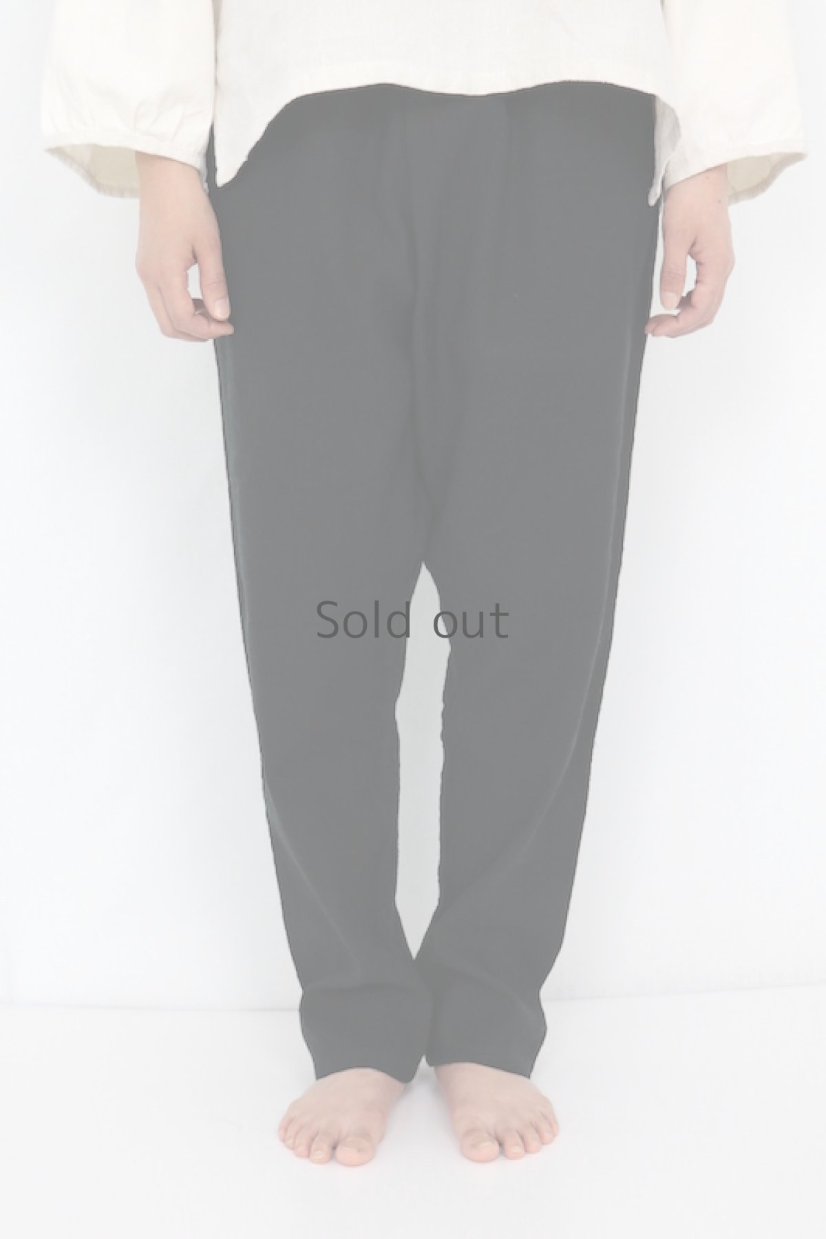 画像2: 【ササキチホ】アンティークリネン×染め　少し細めのもんぺ（黒） (2)