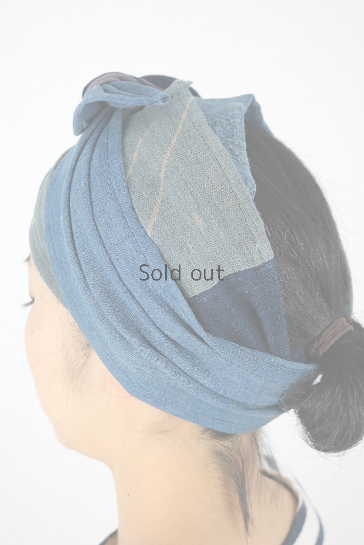 画像2: 【ササキチホ】藍染古布　ターバンヘアバン（二重・浅葱藍） (2)