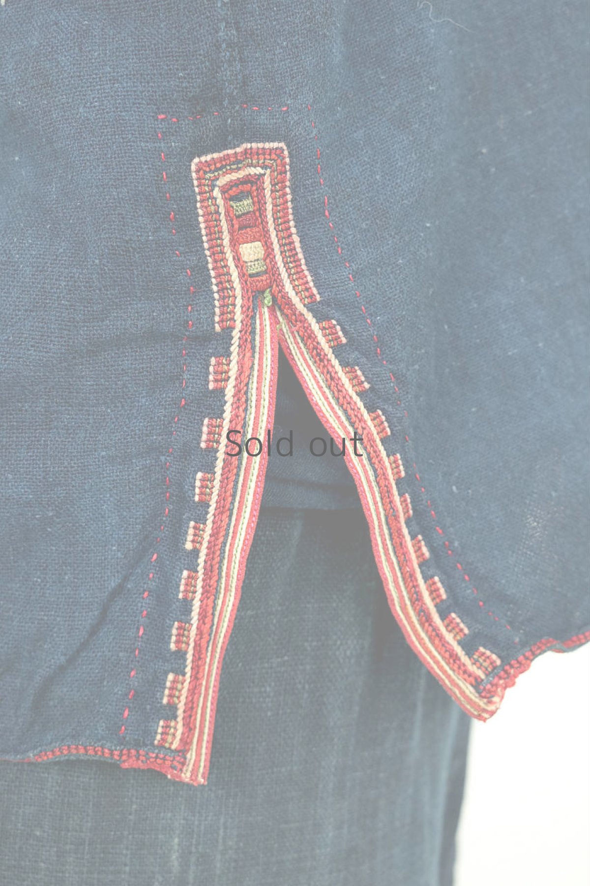 画像7: 【ベトナム】ビンテージ　インディゴコットンシャツ（濃藍/赤ザオ族） (7)