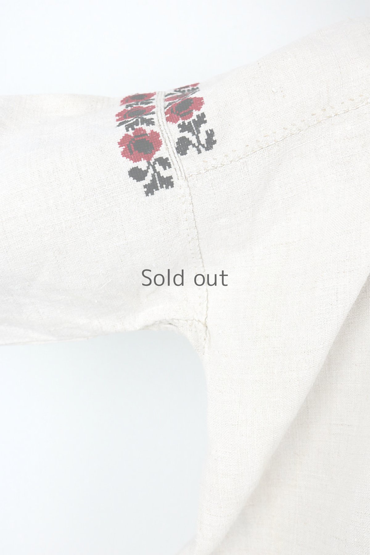 画像6: 【ウクライナ】ウクライナリネン刺繍ワンピース（赤と黒のシンプルなクロスステッチ） (6)