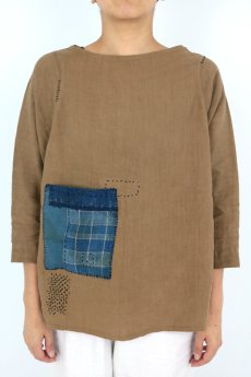画像2: 【MITSUGU SASAKI】アンティークリネン×古布×染　ドルマン袖シャツ（茶色） (2)