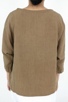 画像5: 【MITSUGU SASAKI】アンティークリネン×古布×染　ドルマン袖シャツ（茶色） (5)