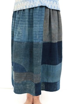 画像2: 【ササキチホ】農婦シリーズ　襤褸の藍染スカート (2)