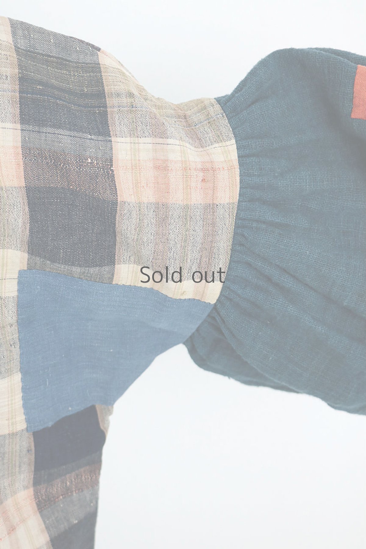 画像9: 【ササキチホ】古布　格子柄や小さなパッチのバルーン袖ブラウス (9)