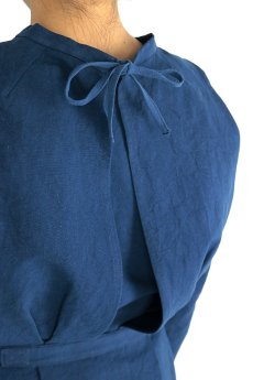 画像12: 【ササキチホ】インスピレーション　修道女のシャツ（青藍色染め） (12)