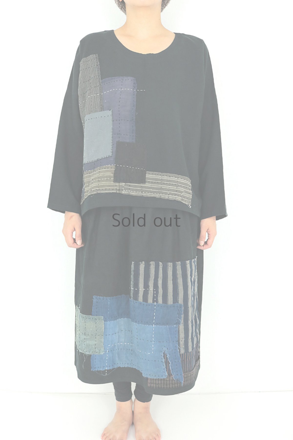 画像8: 【MITSUGU SASAKI】アンティークリネン×古布×染　うわっぱり（黒色） (8)