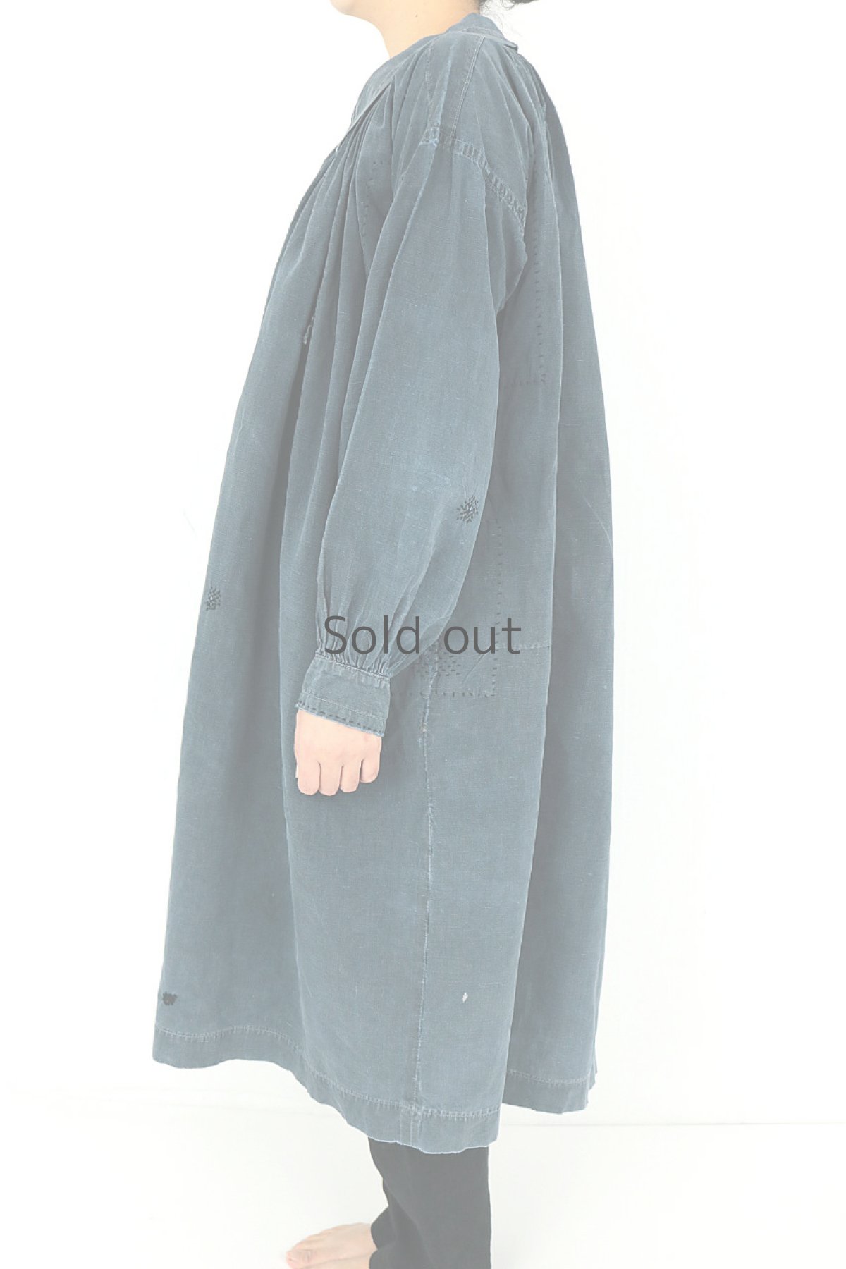 画像5: 【MITSUGU SASAKI】フランス 19世紀の羊飼いのインディゴリネンスモック（ハンドリペアしました） (5)