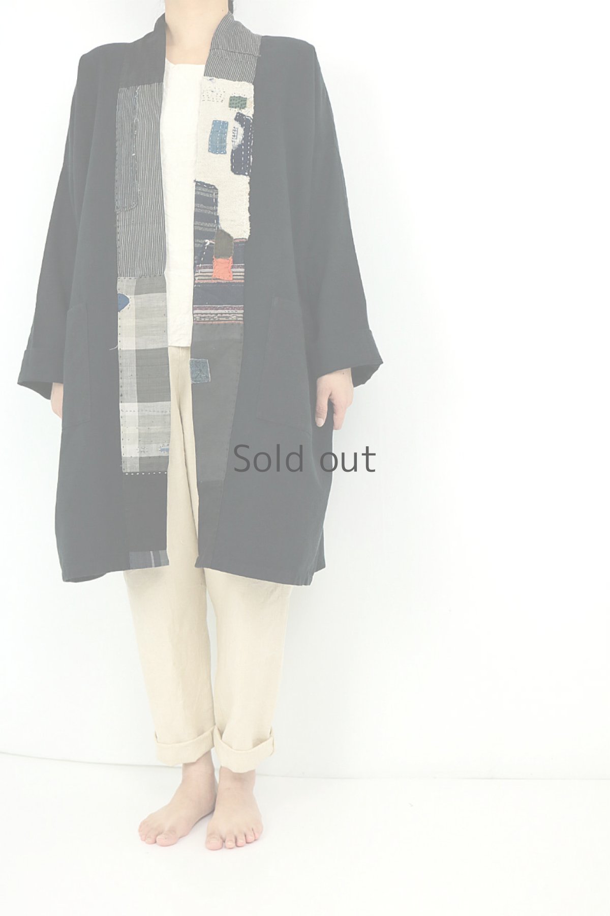 画像4: 【ササキチホ】アンティークリネン×染×古布　ボロ衿の着物コート（黒色） (4)