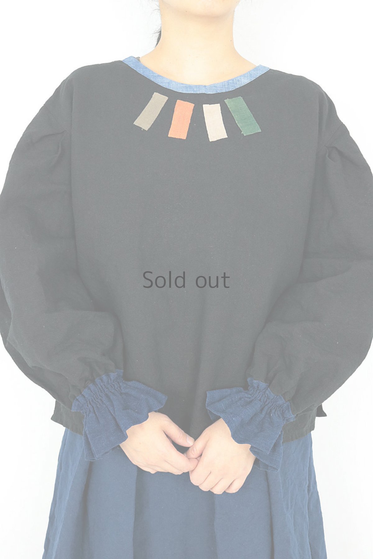 画像3: 【ササキチホ】アンティークリネン×古布×染　ヒラヒラバルーン袖ブラウス（黒・藍） (3)