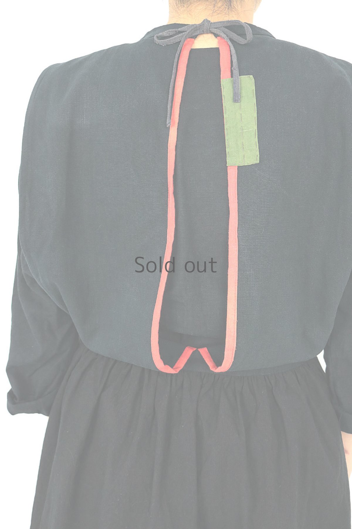 画像9: 【ササキチホ】アンティークリネン×染め　エプロンワンピース（黒と茶） (9)