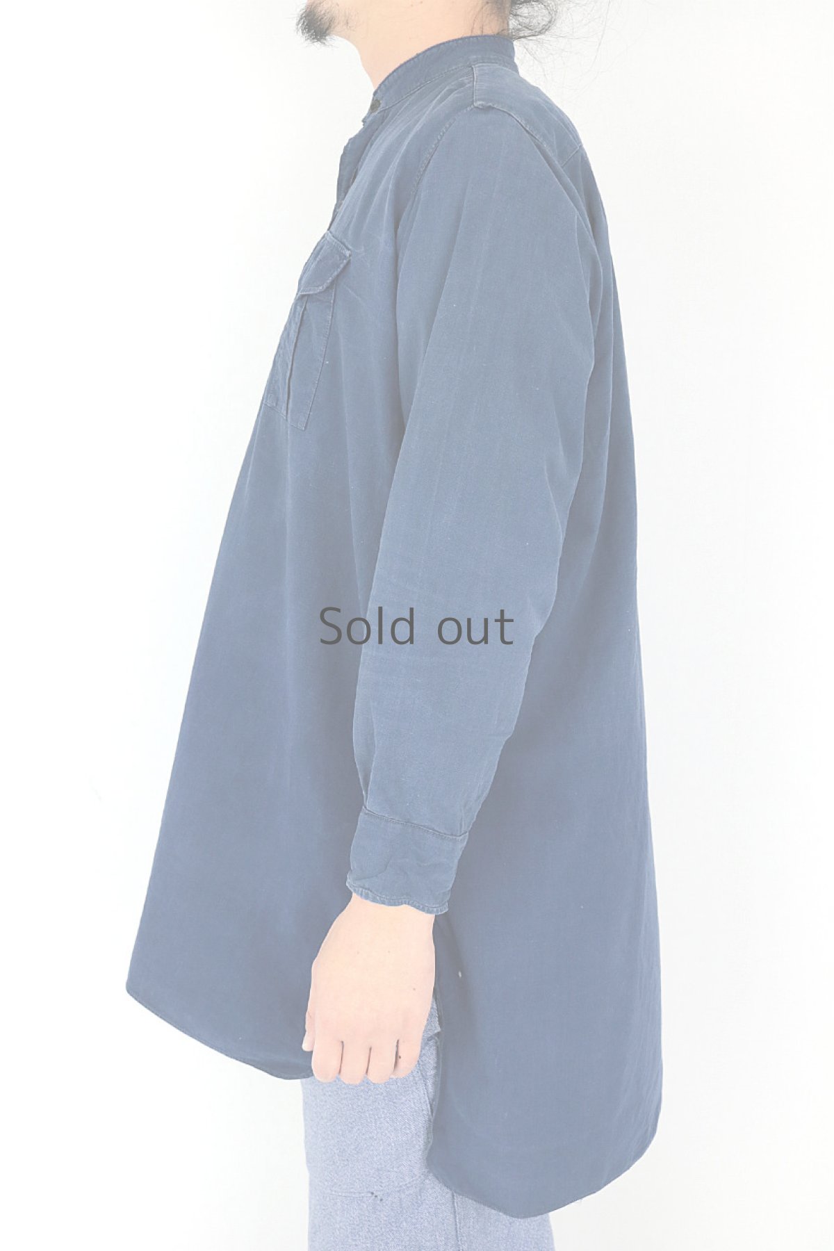 画像4: 【フランス】1940年代ブルーコットンプルオーバーロングシャツ(イニシャルGS) (4)