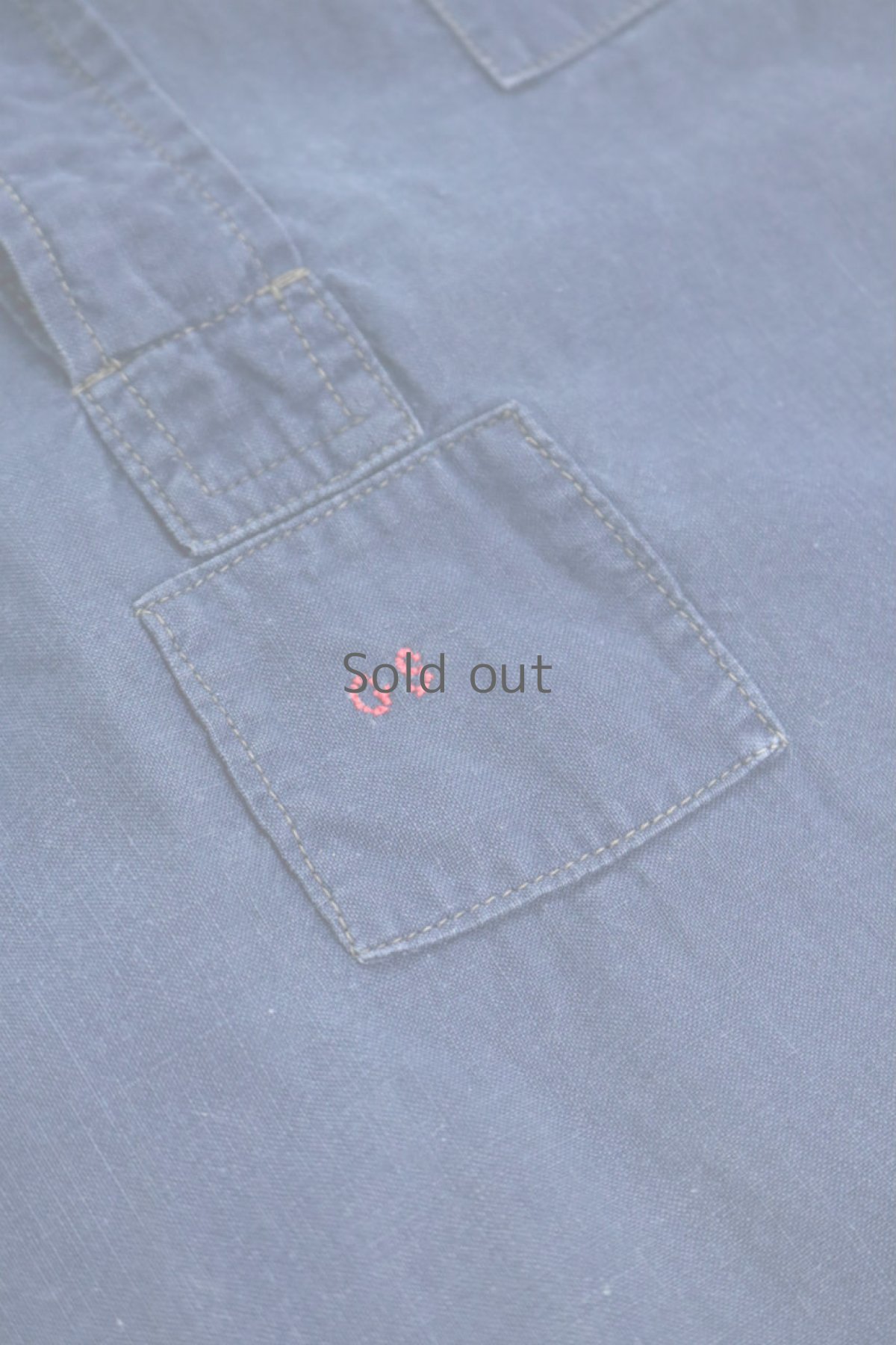 画像8: 【フランス】1940年代ブルーコットンプルオーバーロングシャツ(イニシャルGS) (8)