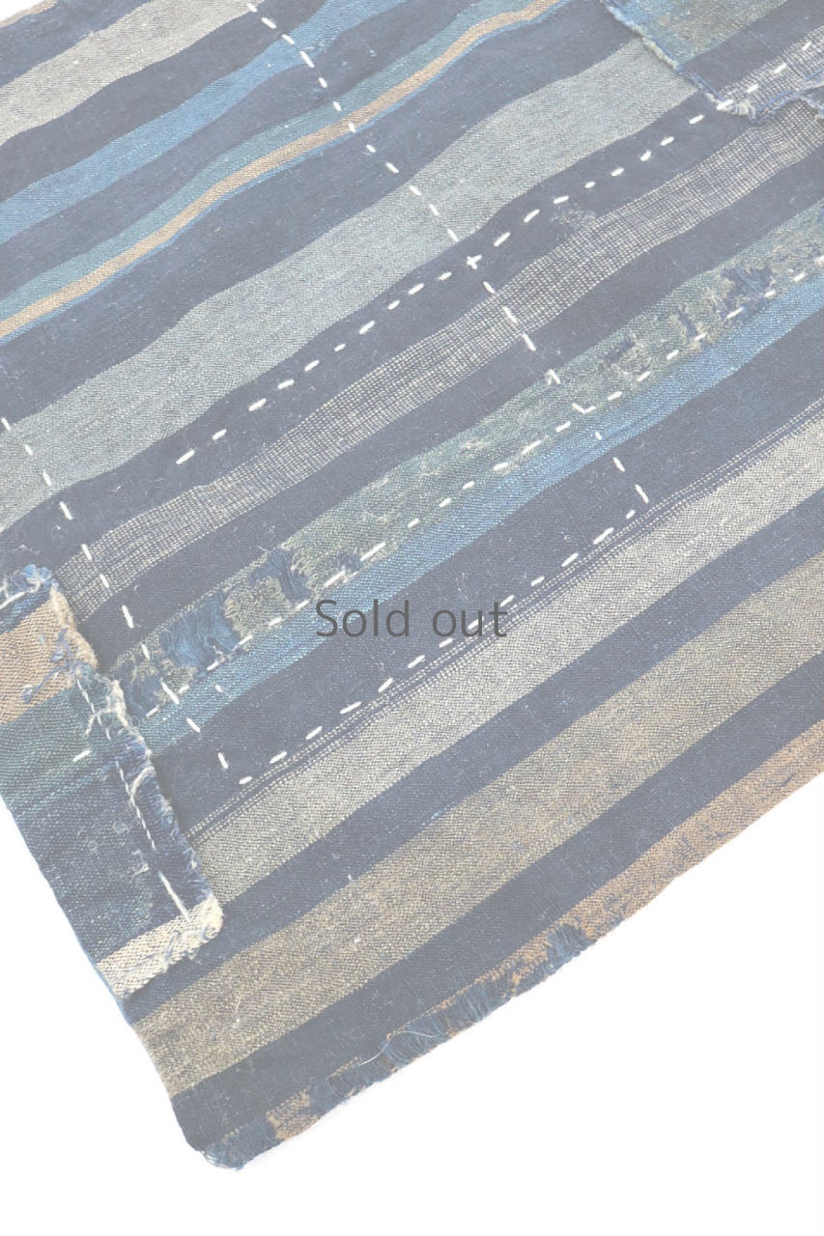 画像4: 【MITSUGU SASAKI】藍染古布　インディゴストライプ　ストール（ストライプと無地） (4)