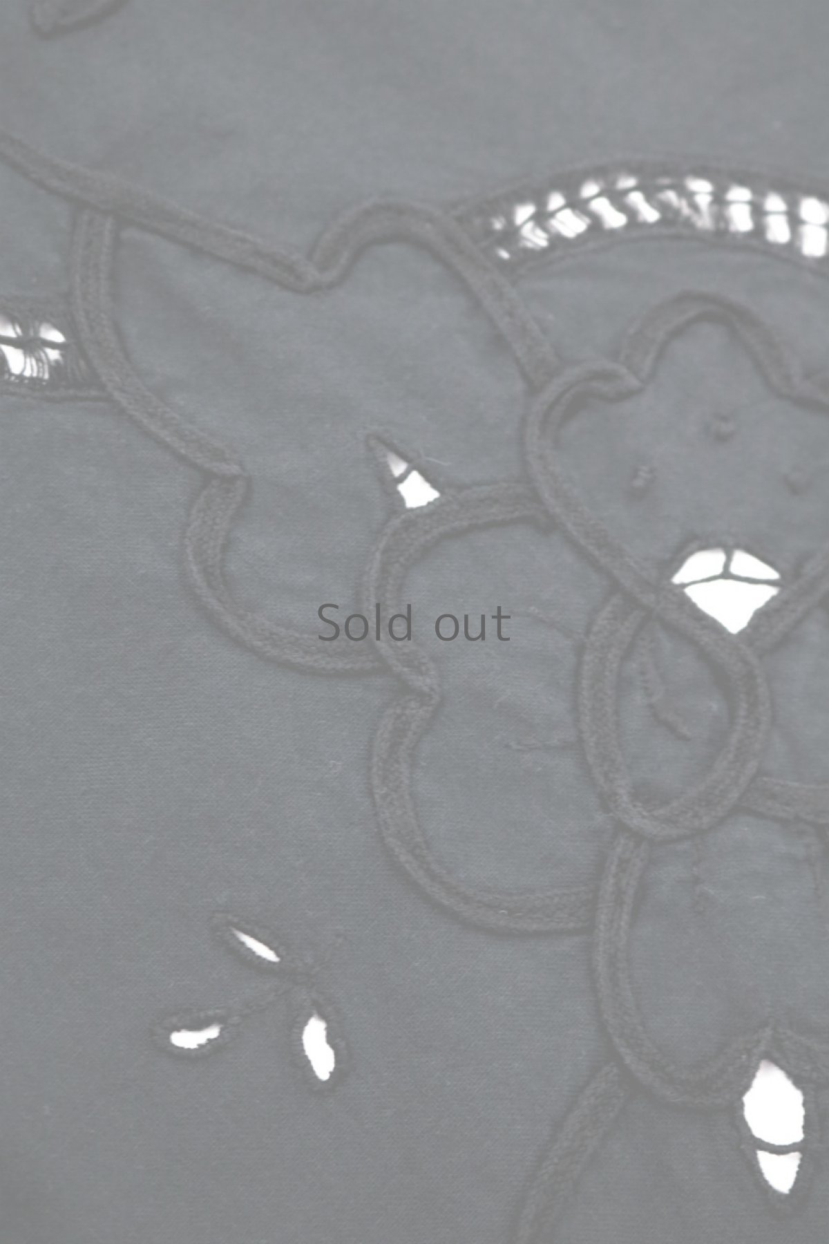 画像3: 【フランス】アンティークレース×染　カットワーク刺繍　敷物（正方形） (3)