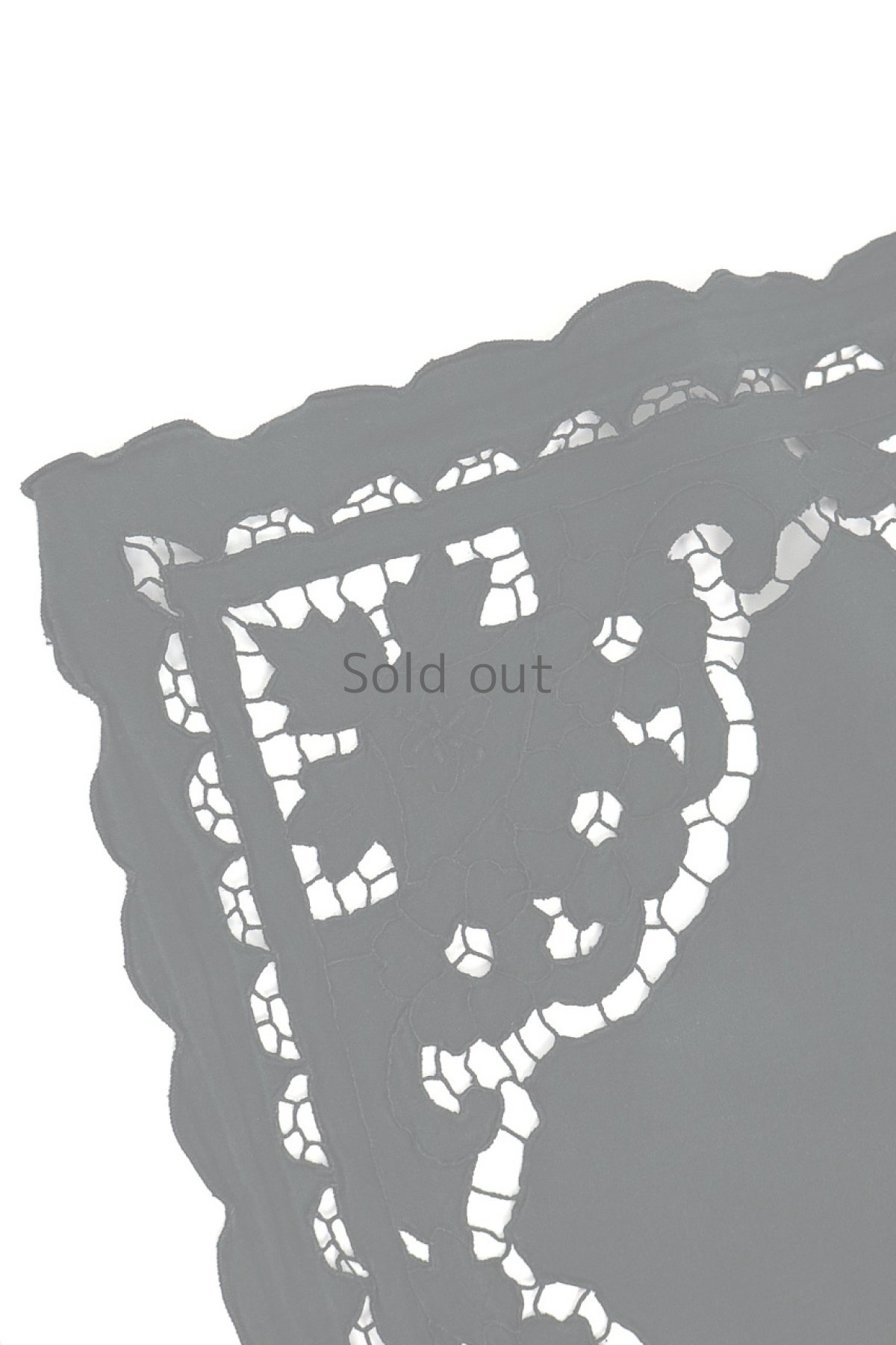 画像2: 【フランス】アンティークレース×染　カットワーク刺繍　敷物（花柄） (2)