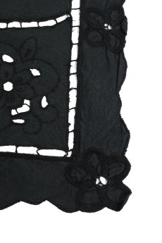 画像5: 【フランス】アンティークレース×染　カットワーク刺繍　敷物（テープ刺繍） (5)