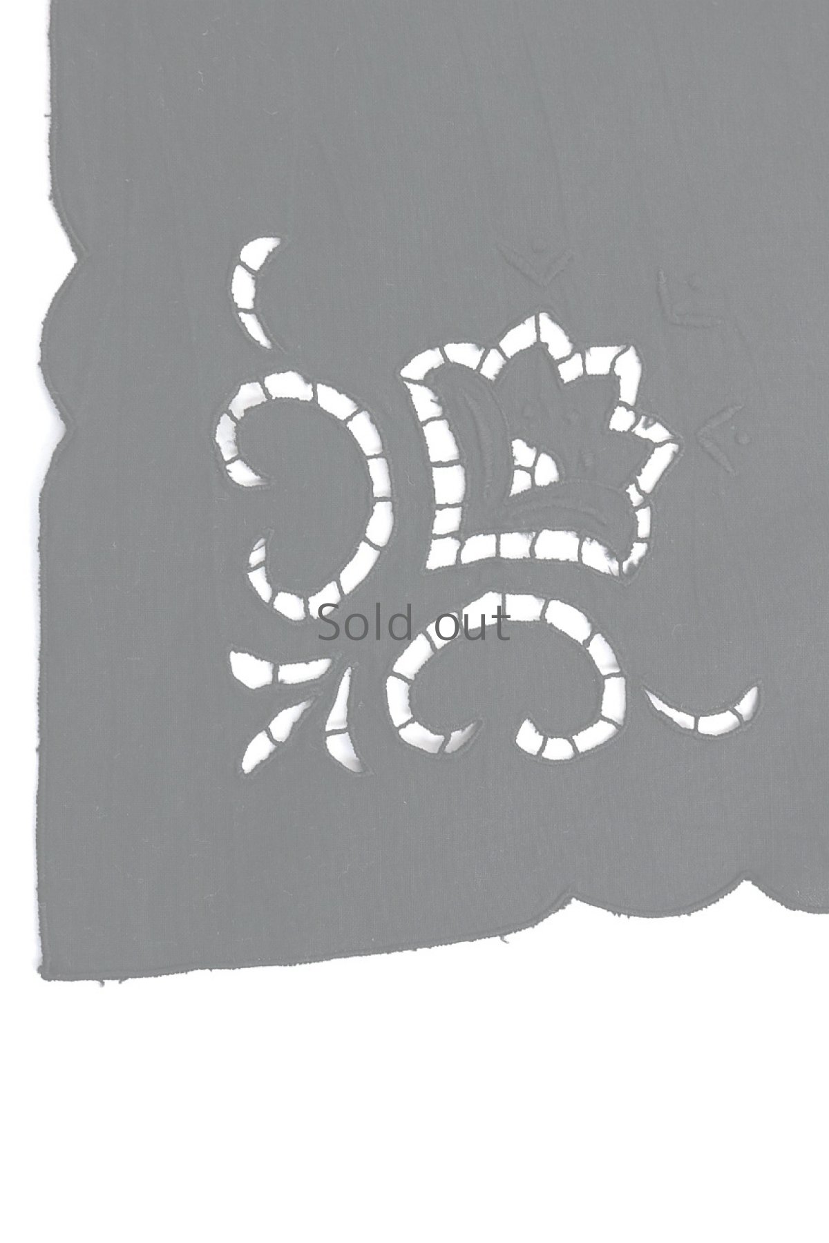 画像2: 【フランス】アンティークレース×染　カットワーク刺繍　敷物（百合） (2)