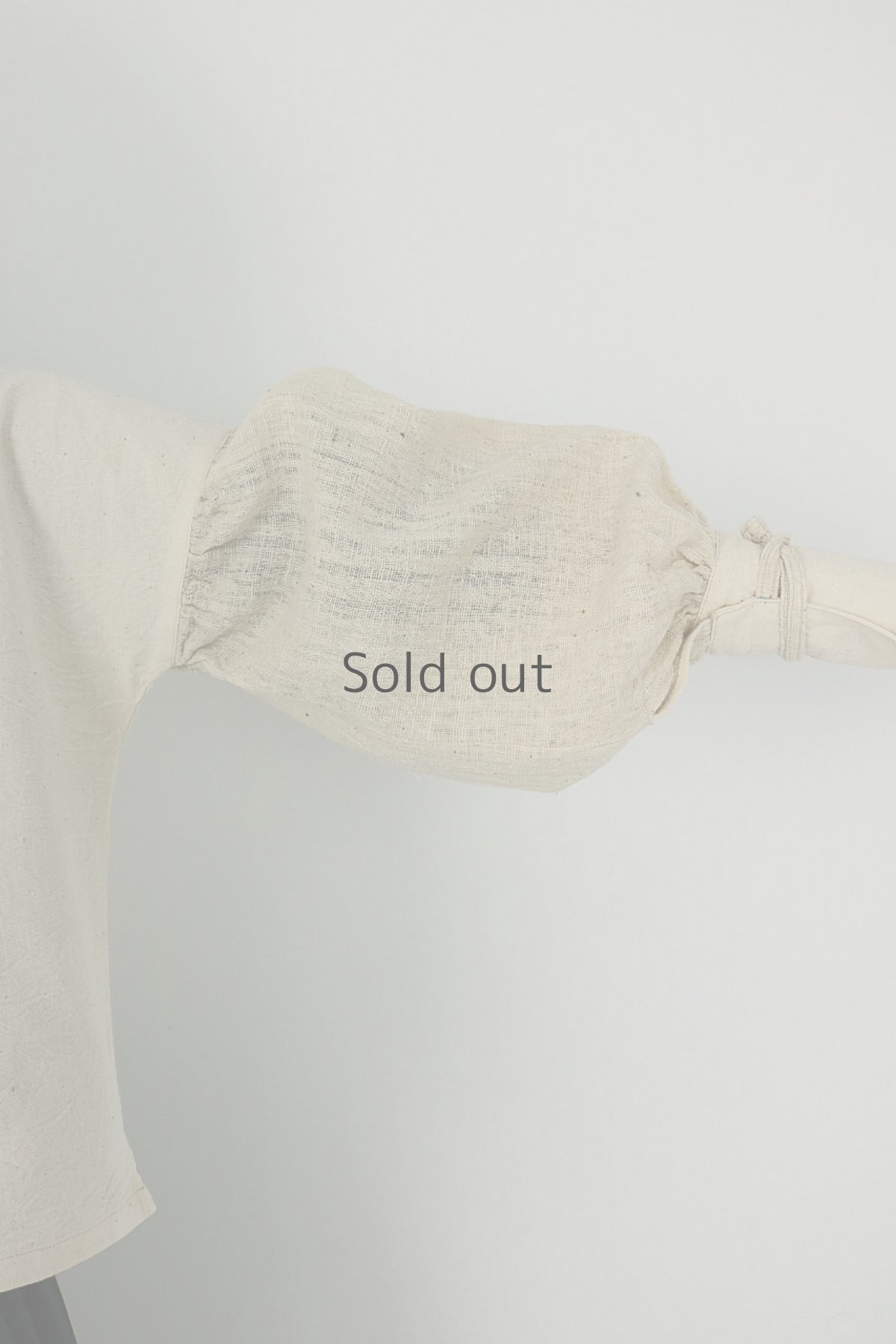 画像7: 【ササキチホ】アンティークリネン＋古布　バルーン袖ロングカフスブラウス（生成り） (7)