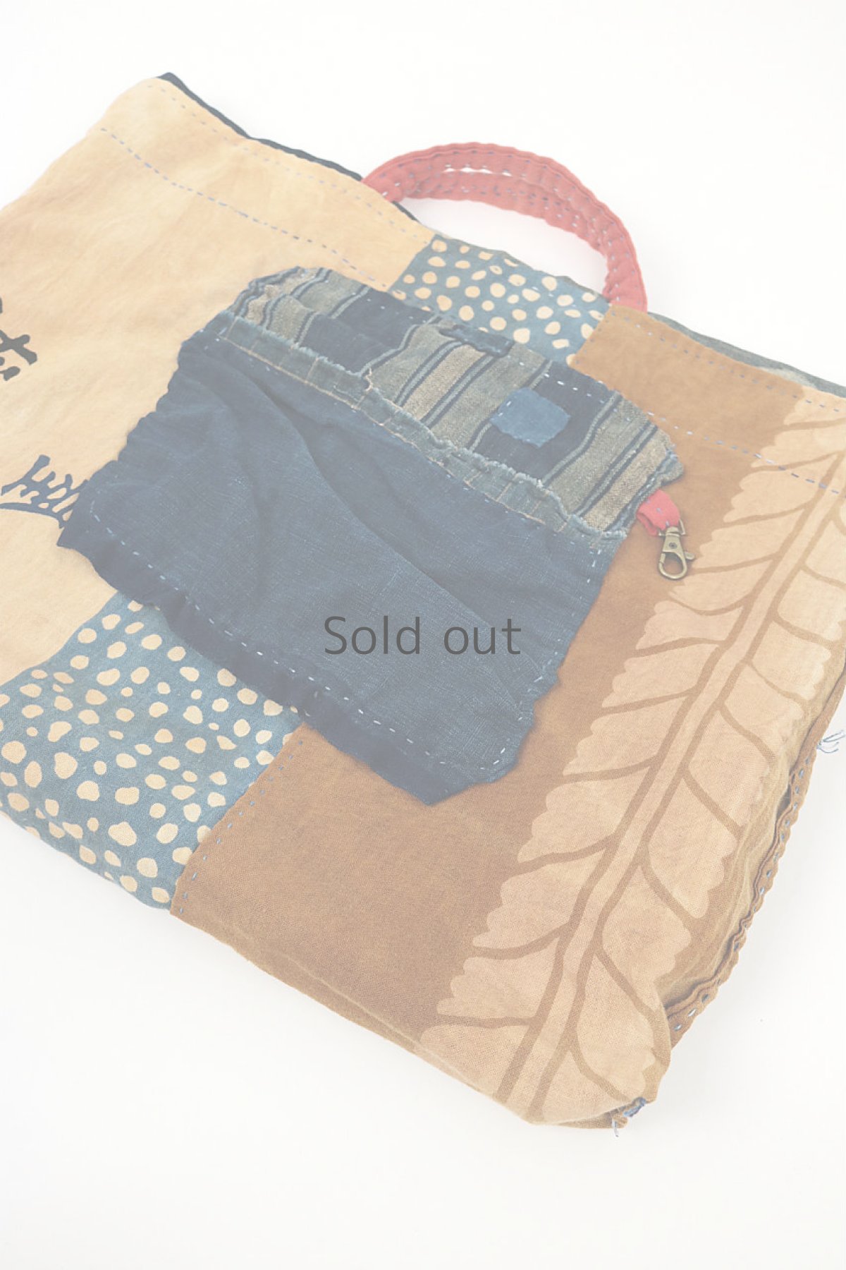 画像9: 【桃雪】藍染古布　ほっそい取っ手の大っきいバック（リバーシブル）　 (9)