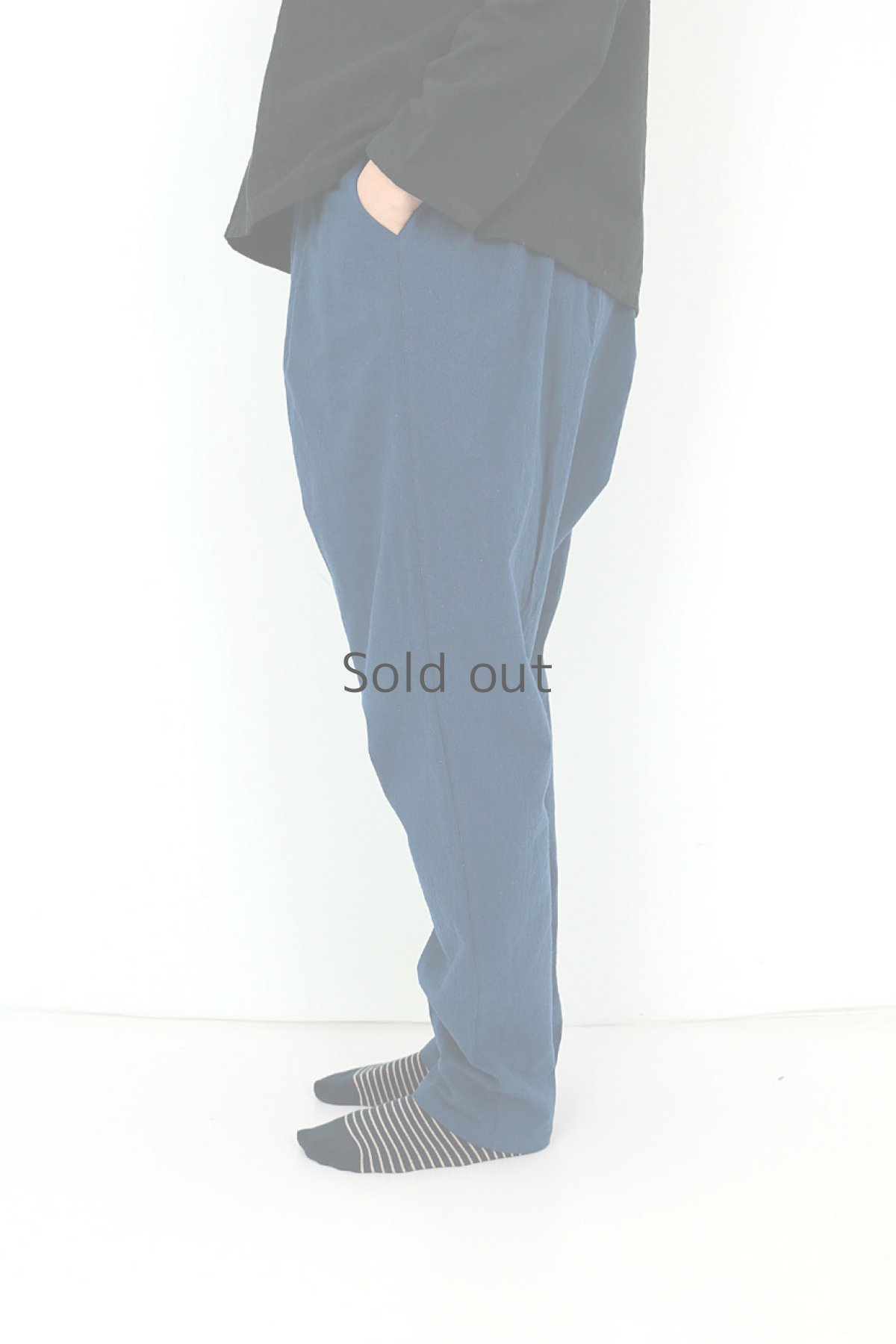 画像3: 【ササキチホ】アンティークリネン×染め　サルエルパンツ（紺） (3)