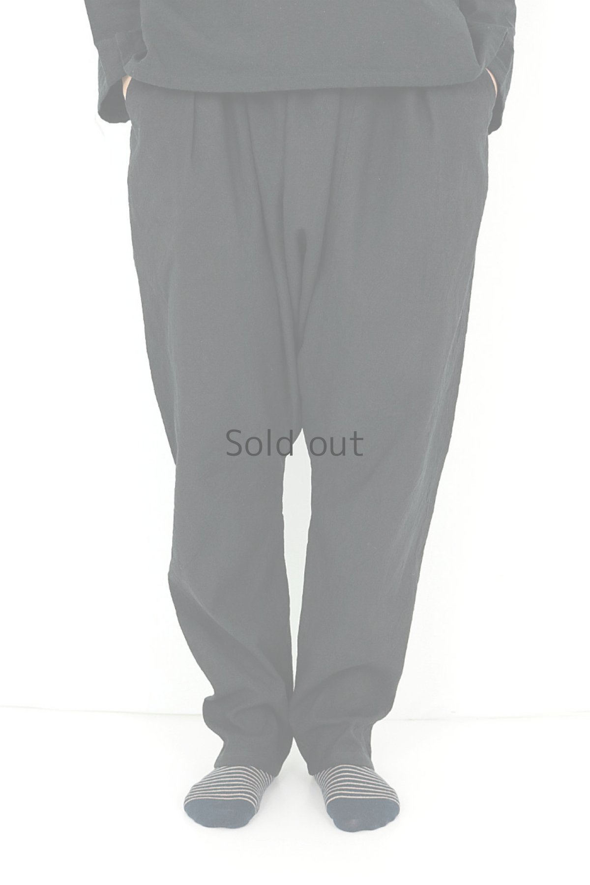 画像2: 【ササキチホ】アンティークリネン×染め　サルエルパンツ（黒） (2)