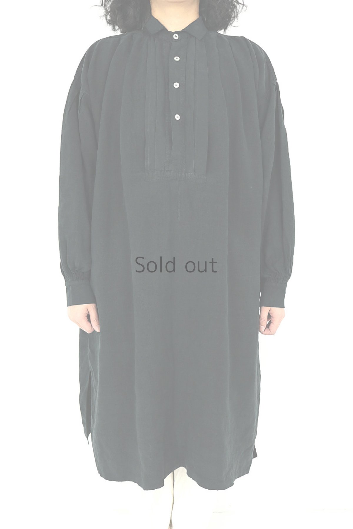 画像2: 【フランス】アンティークリネン×染　スモックワンピース（黒色） (2)