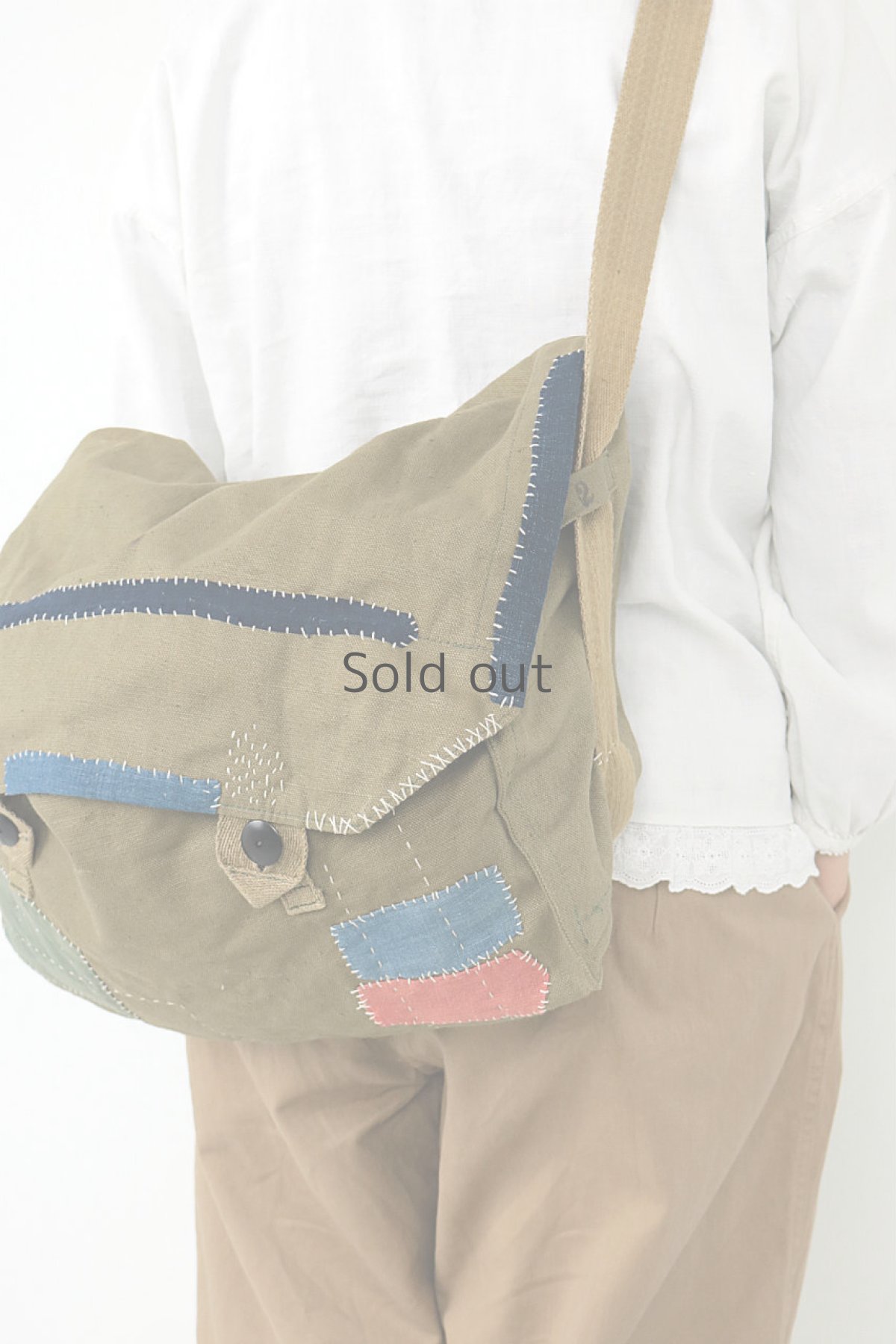 画像3: 【MITSUGU SASAKI】ビンテージリメイク×古布　チェコ軍のショルダーバッグ (3)