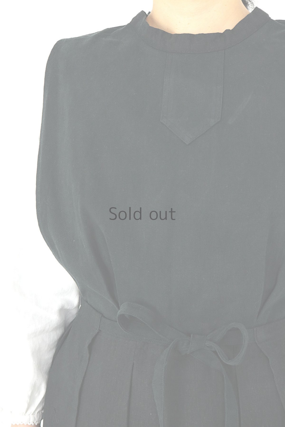 画像5: 【ササキチホ】アンティークリネン×染め　メディカルラップドレス（黒） (5)